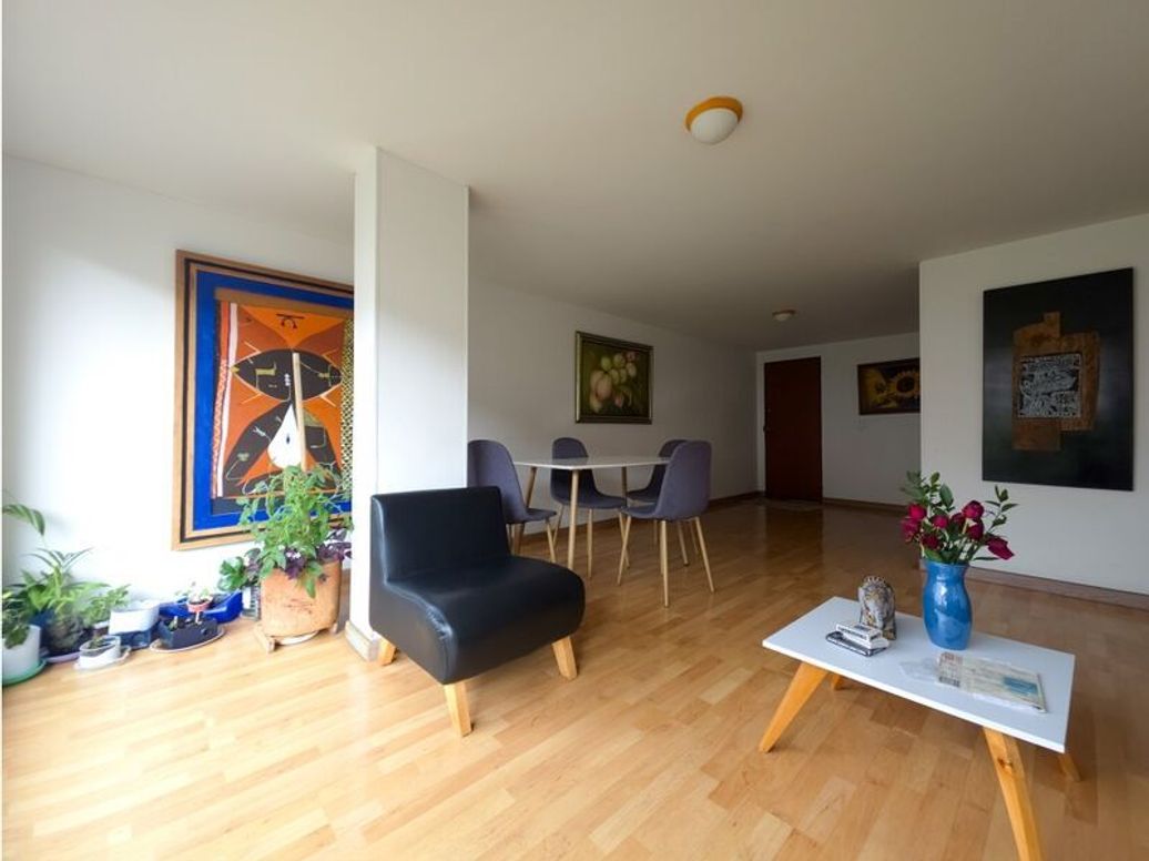 Apartamento de 3 alcobas en venta en Santa Barbara Oriental, Bogotá, 129 m² · foto 4 de 20