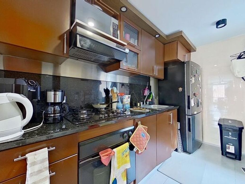 Apartamento de 2 alcobas en venta en Santa Barbara Central, Bogotá, 75 m² · foto 5 de 14