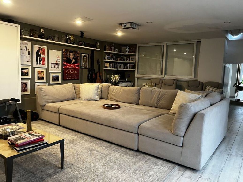 Casa de 3 alcobas en venta en Santa Barbara Alta, Bogotá, 387 m² · foto 13 de 20