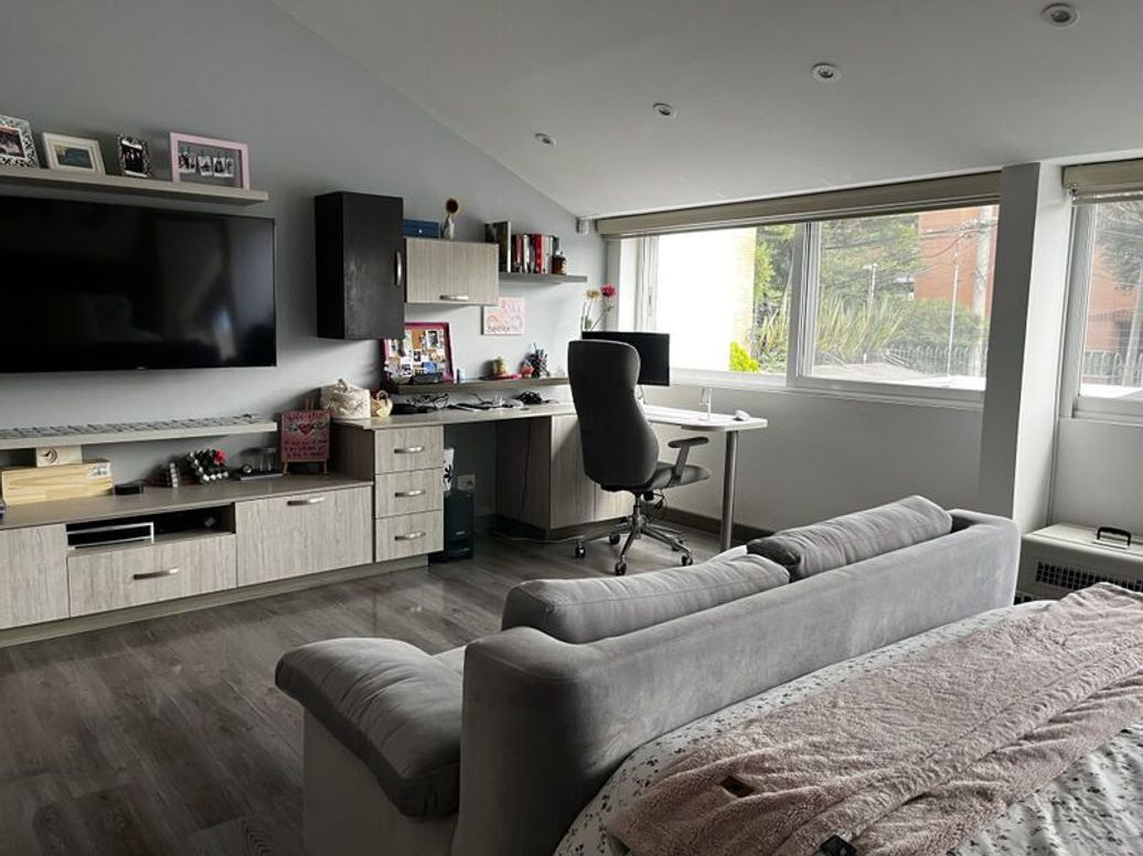 Casa de 3 alcobas en venta en Santa Barbara Alta, Bogotá, 387 m² · foto 19 de 20