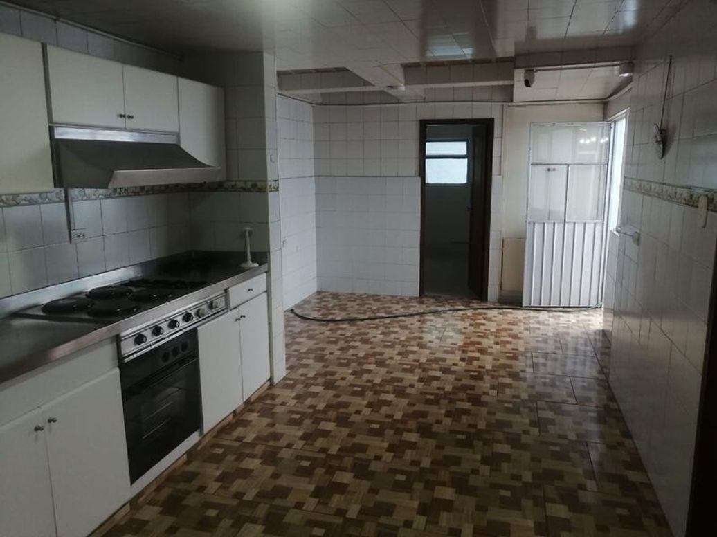 Casa de 6 alcobas en venta en Santa Cecilia, Bogotá, 298 m² · foto 6 de 20