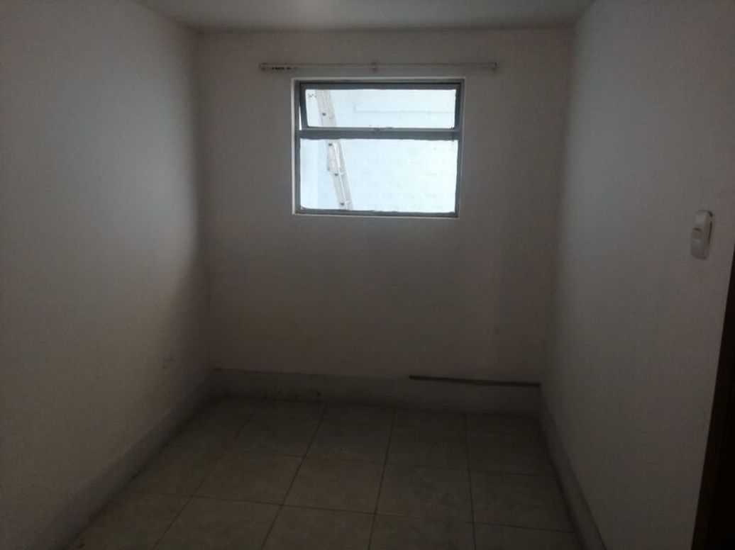 Casa de 6 alcobas en venta en Santa Cecilia, Bogotá, 298 m² · foto 7 de 20
