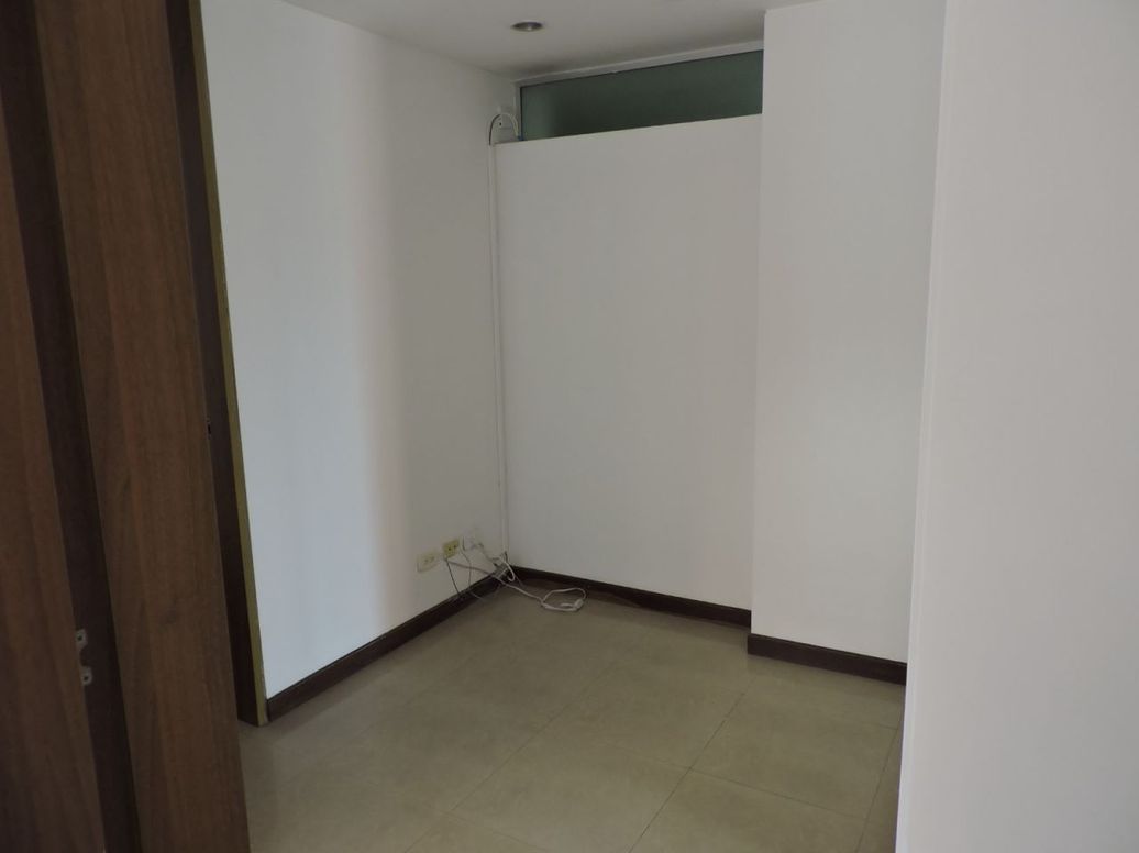 Apartamento en arriendo en Iberia, Bogotá · foto 8 de 13