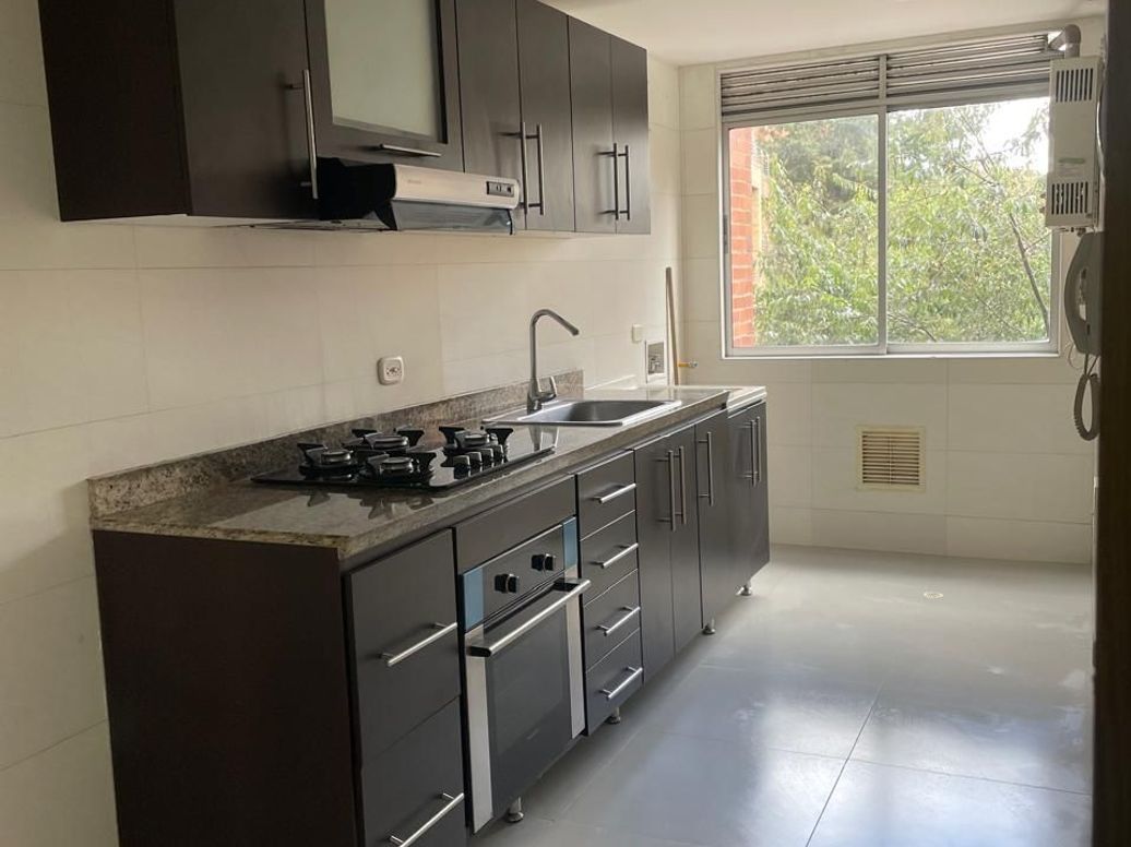 Apartamento en arriendo en Iberia, Bogotá · foto 7 de 13