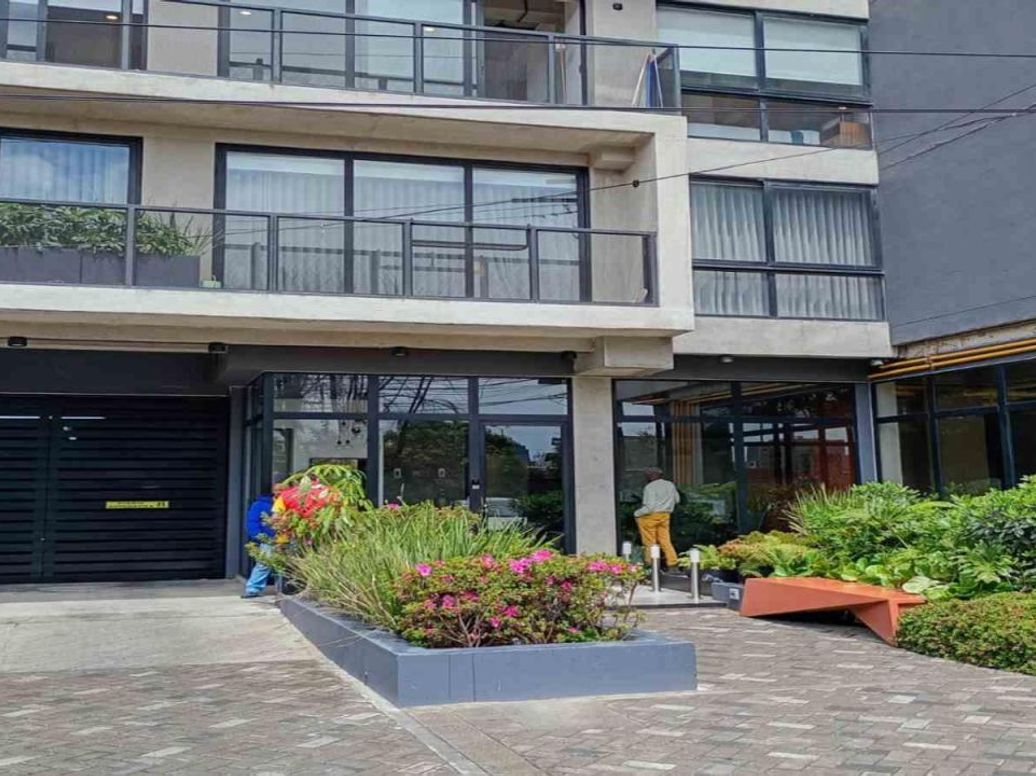 Apartamento de 1 alcoba en venta en Polo Club, Bogotá, 25 m² · foto 12 de 19