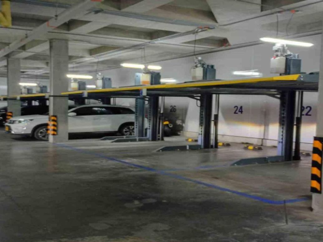 Apartamento de 1 alcoba en venta en Polo Club, Bogotá, 25 m² · foto 13 de 19