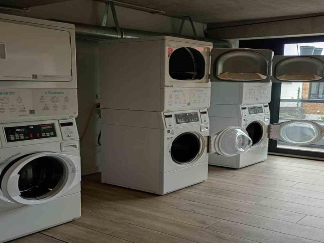 Apartamento de 1 alcoba en venta en Polo Club, Bogotá, 25 m² · foto 14 de 19