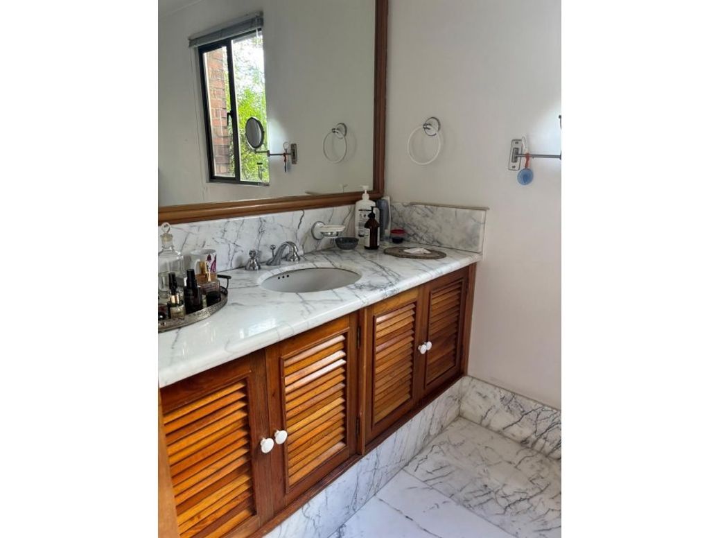 Apartamento en venta en Los Rosales, Bogotá · foto 13 de 16