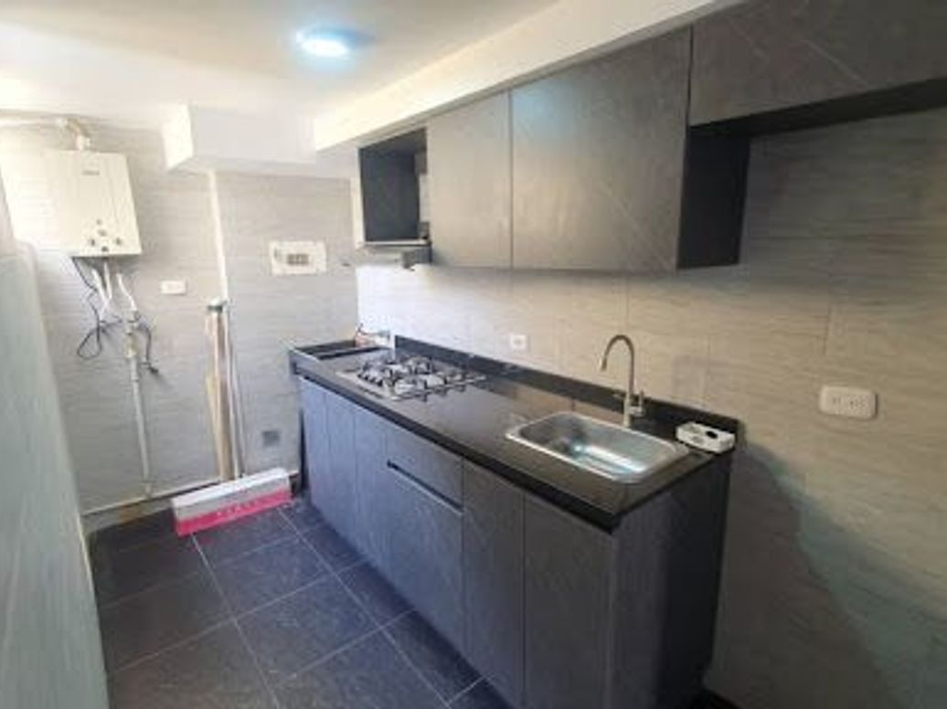 Apartamento de 2 alcobas en venta en Ciudadela Cafam, Bogotá, 55 m² · foto 3 de 13