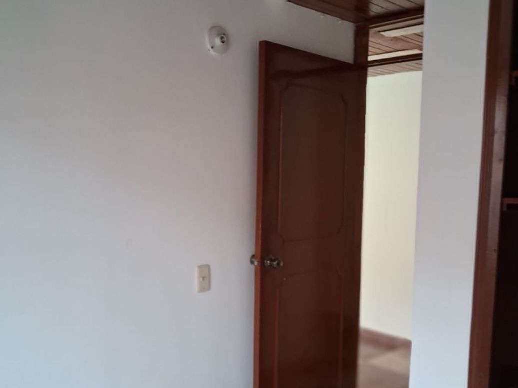 Apartamento de 2 alcobas en venta en Tierra Buena, Bogotá, 42 m² · foto 9 de 16