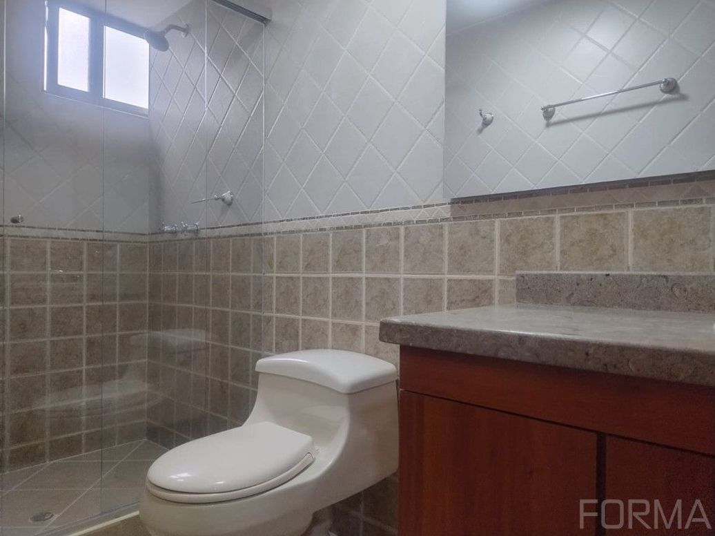 Apartamento de 3 alcobas en venta en El Batan, Bogotá, 125 m² · foto 17 de 20