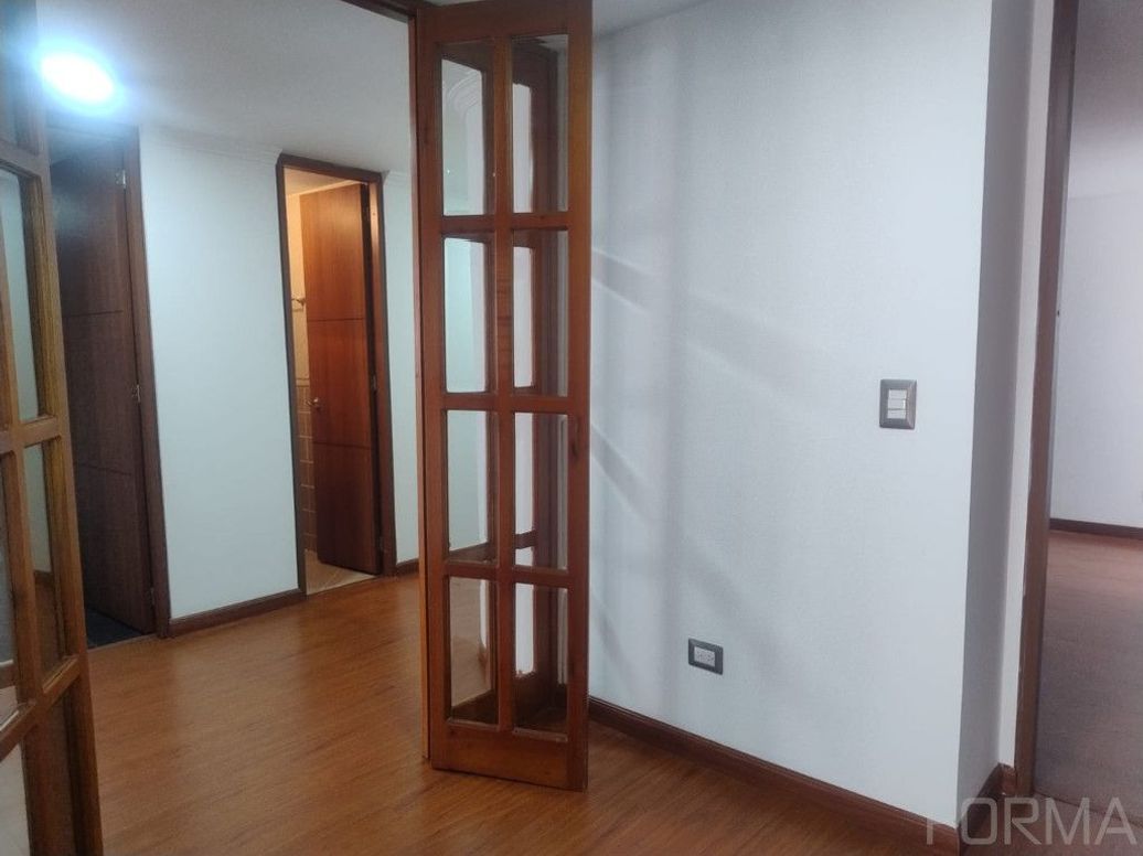 Apartamento de 3 alcobas en venta en El Batan, Bogotá, 125 m² · foto 8 de 20