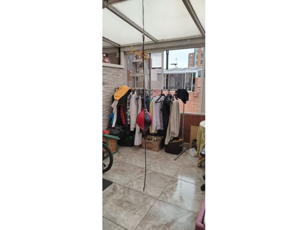 Casa de 3 alcobas en venta en Alsacia, Bogotá, 87 m² · foto 8 de 20