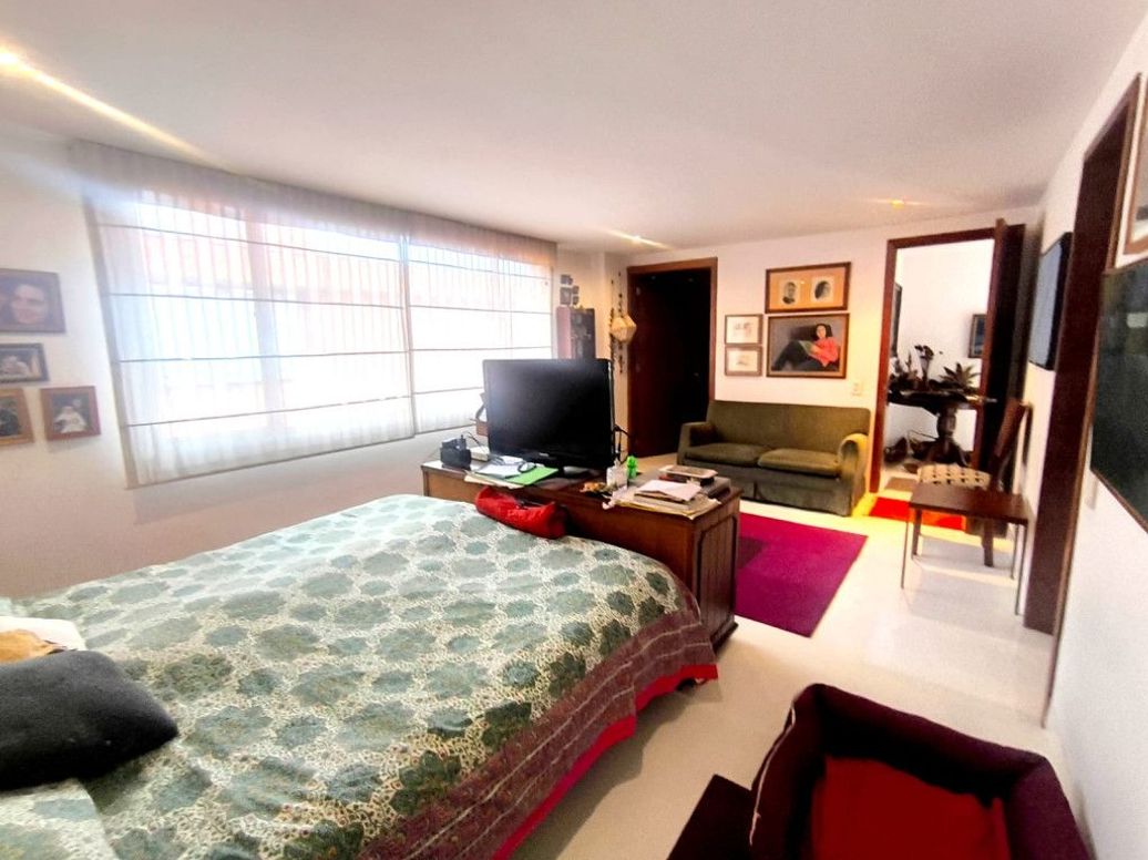 Apartamento de 1 alcoba en venta en Chicó Norte, Bogotá, 147 m² · foto 16 de 20