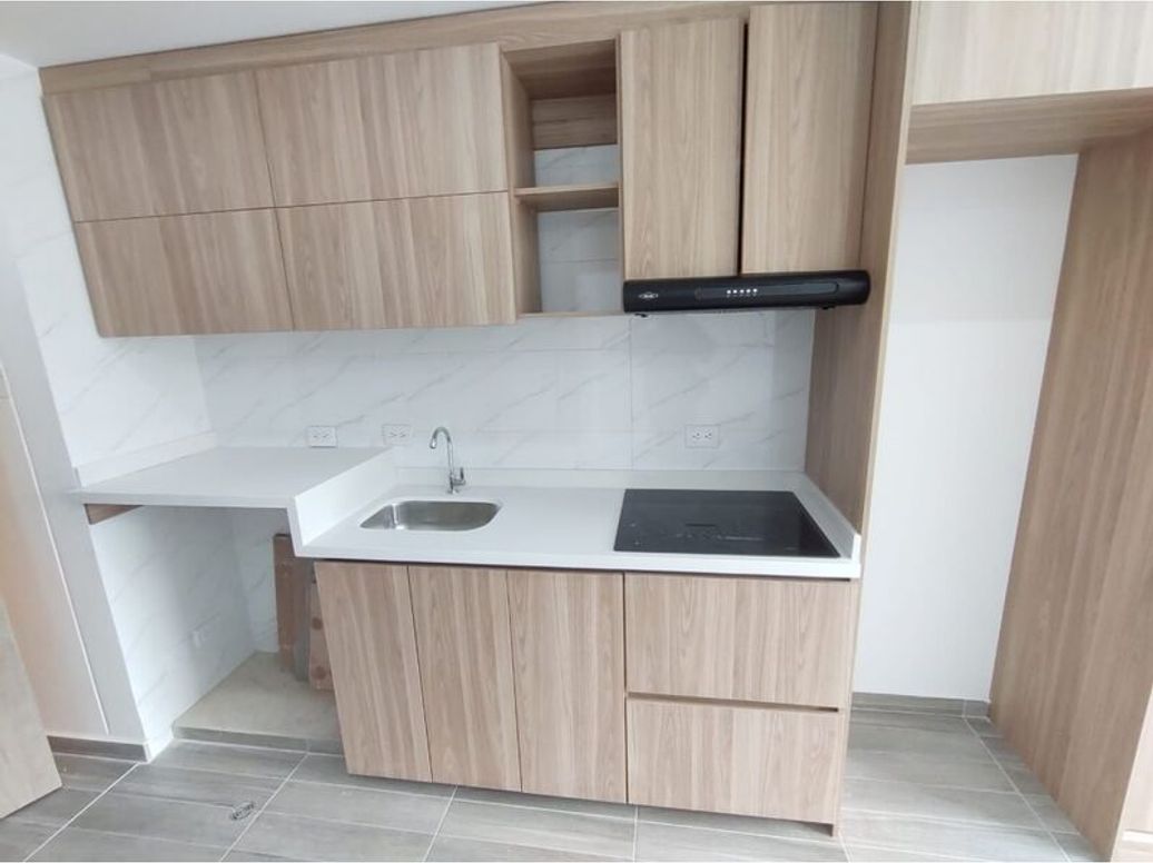 Apartaestudio en venta en La Castellana, Bogotá, 24 m² · foto 8 de 17