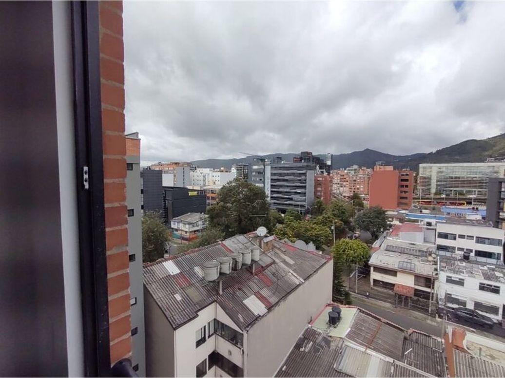 Apartaestudio en venta en La Castellana, Bogotá, 24 m² · foto 4 de 17