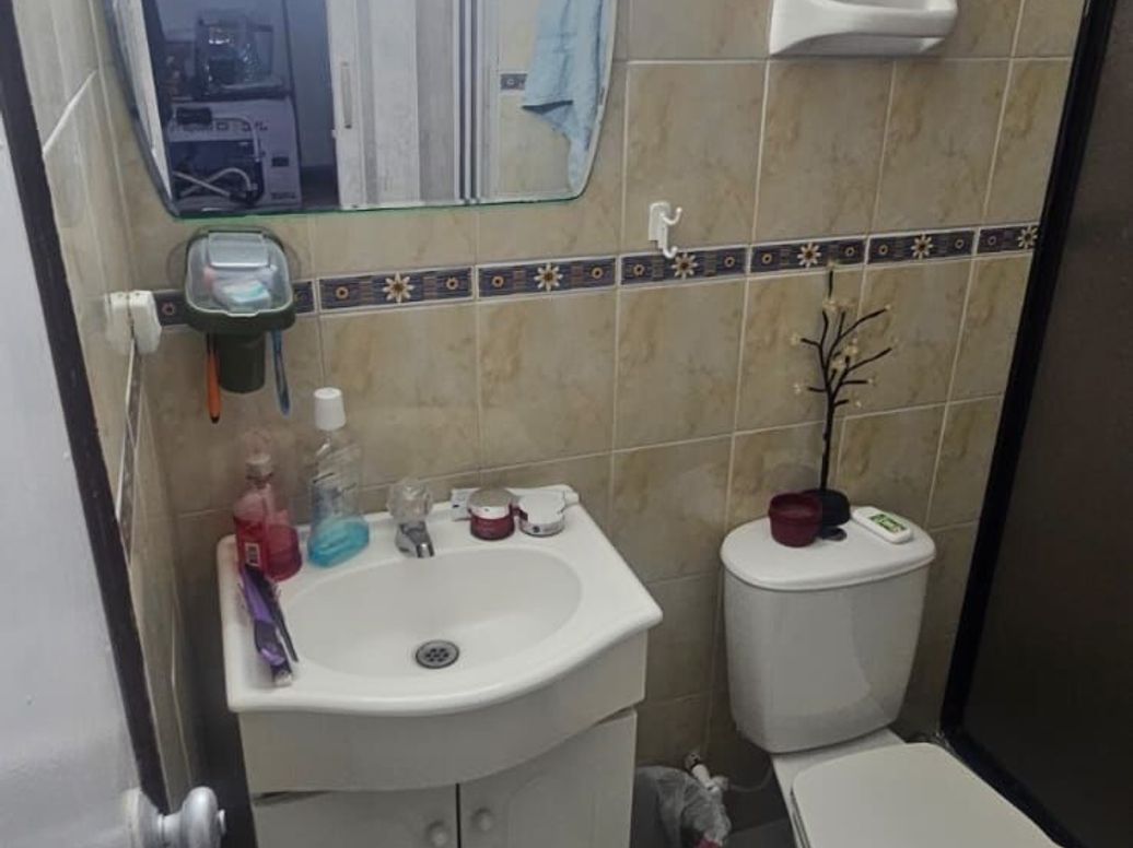 Apartamento de 3 alcobas en venta en Cedro Narvaez, Bogotá, 97 m² · foto 18 de 20
