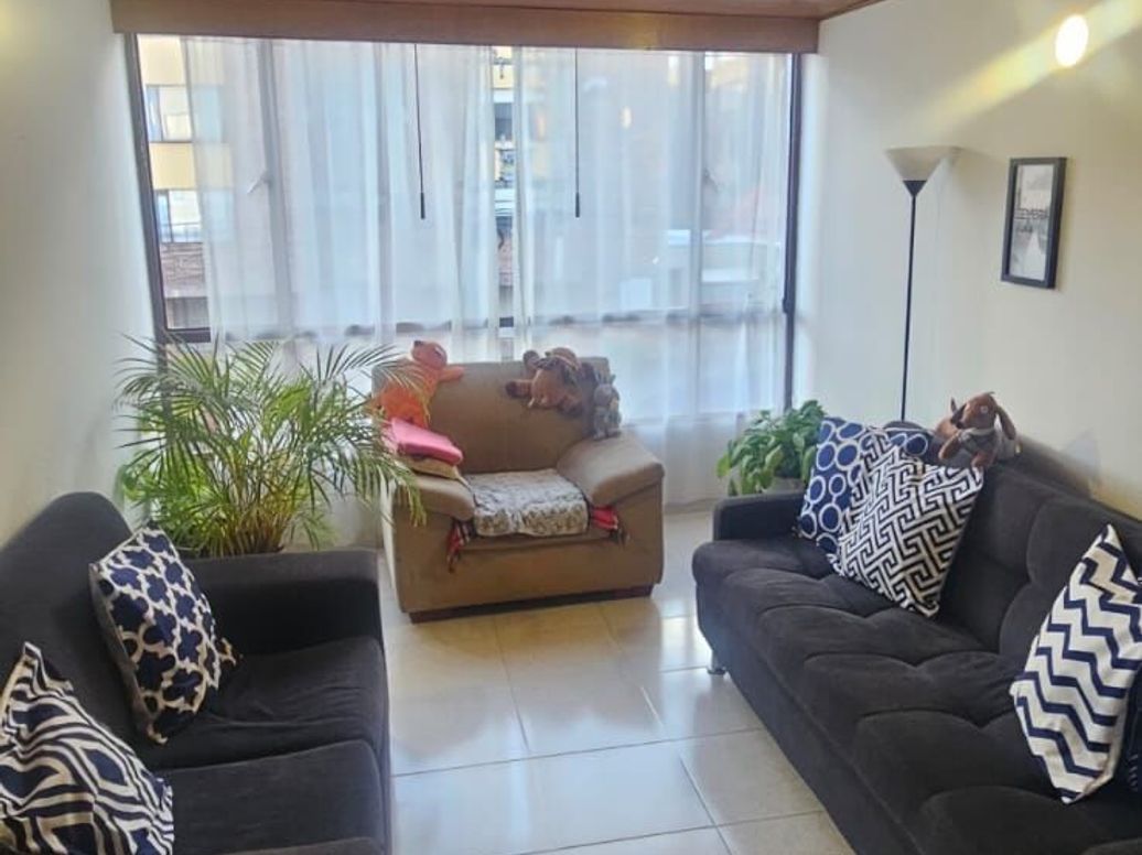 Apartamento de 3 alcobas en venta en Cedro Narvaez, Bogotá, 97 m² · foto 3 de 20