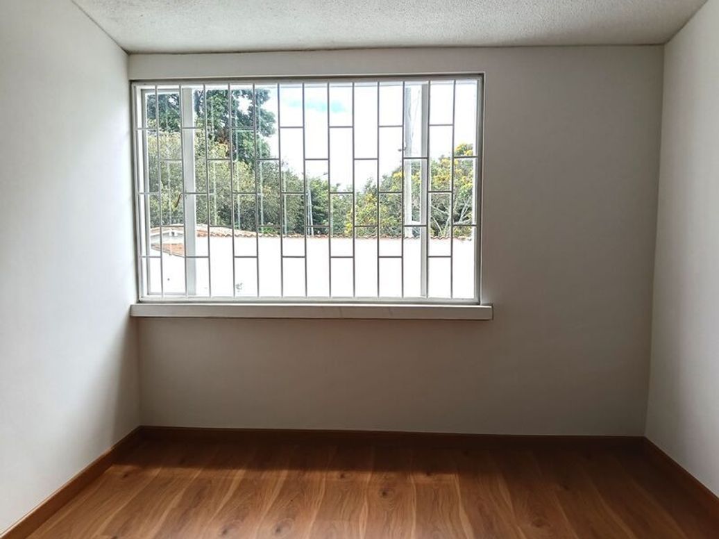 Casa de 4 alcobas en venta en Prado Veraniego Sur, Bogotá, 262 m² · foto 18 de 20