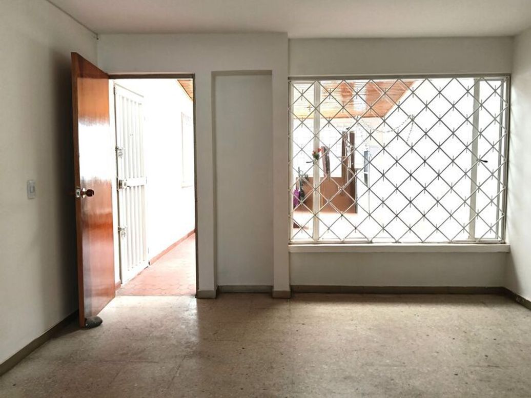 Casa de 4 alcobas en venta en Prado Veraniego Sur, Bogotá, 262 m² · foto 5 de 20