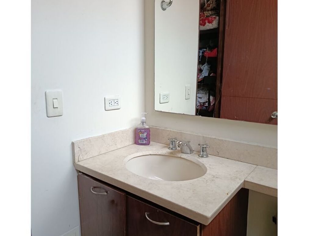 Casa de 4 alcobas en venta en Verbenal, Bogotá, 127 m² · foto 5 de 20