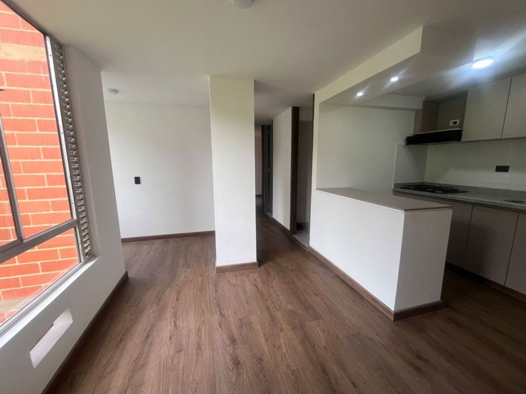 Apartamento de 2 alcobas en venta en Santa Ines, Bogotá, 50 m² · foto 3 de 10