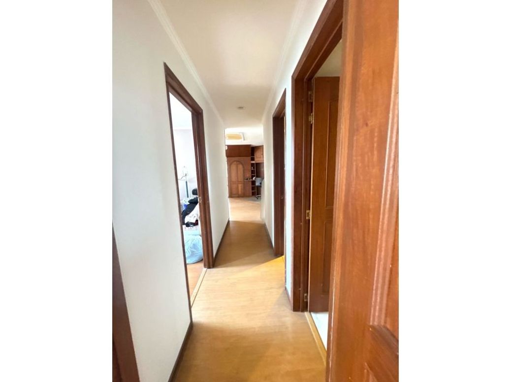 Apartamento de 6 alcobas en venta en La Calleja, Bogotá, 280 m² · foto 15 de 20