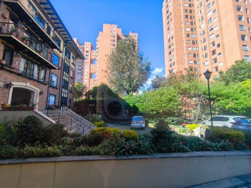 Apartamento de 2 alcobas en venta en Sotileza, Bogotá, 102 m² · foto 2 de 20