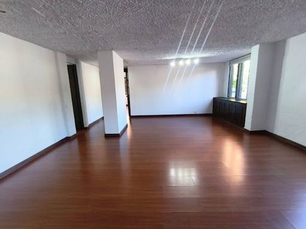 Apartamento de 2 alcobas en venta en Sotileza, Bogotá, 102 m² · foto 3 de 20