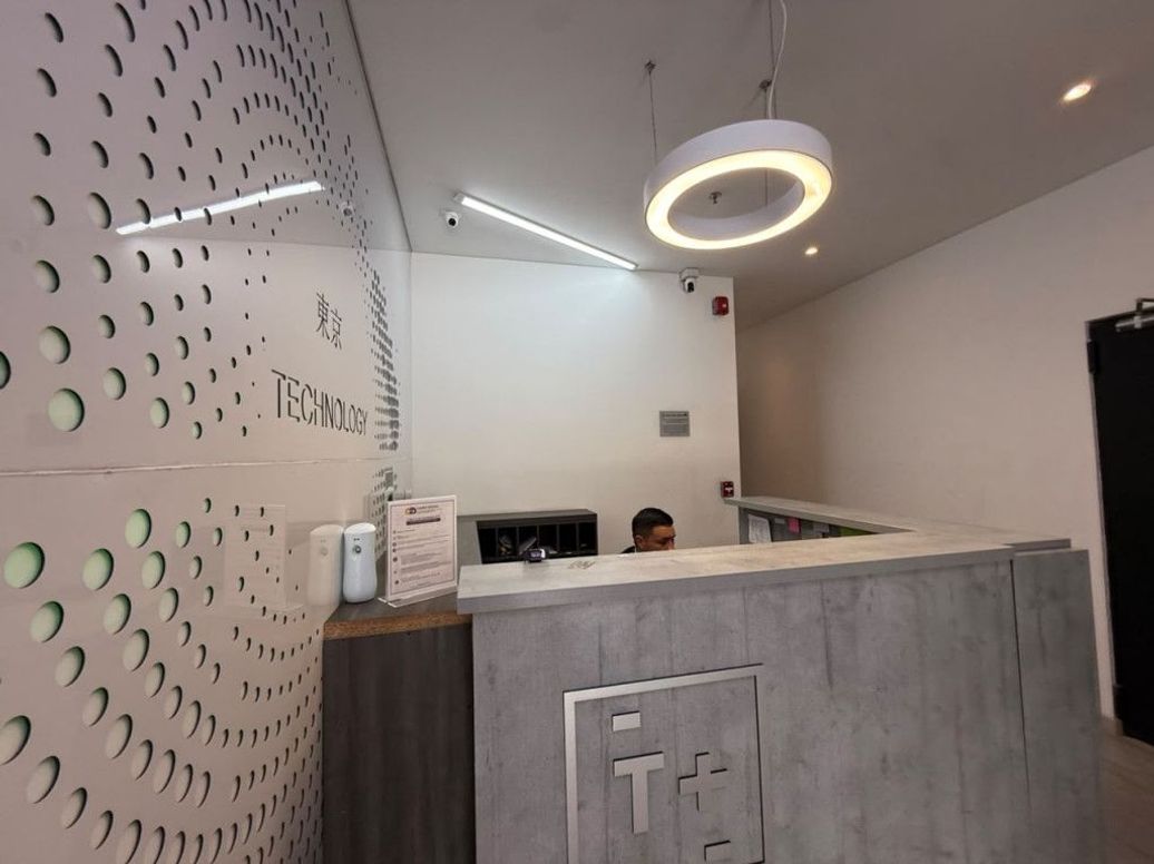 Apartamento de 1 alcoba en venta en Chico Norte Et. Iii, Bogotá, 18 m² · foto 9 de 16