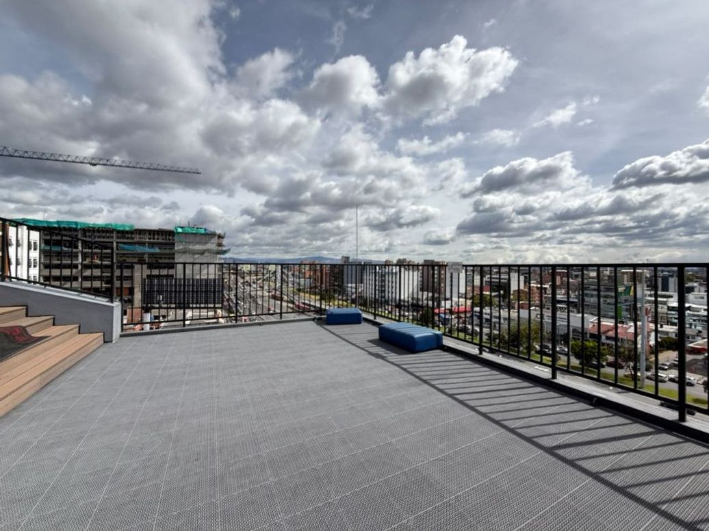 Apartamento de 1 alcoba en venta en Chico Norte Et. Iii, Bogotá, 18 m² · foto 14 de 16