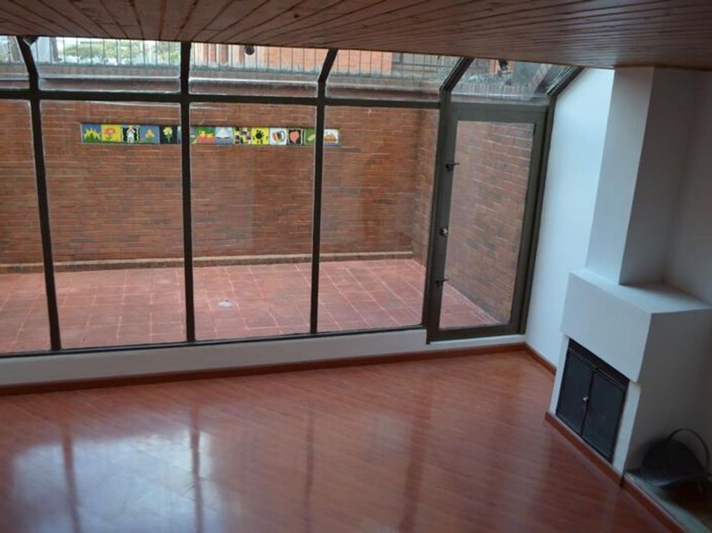 Casa de 4 alcobas en venta en San Patricio, Bogotá, 187 m² · foto 5 de 20