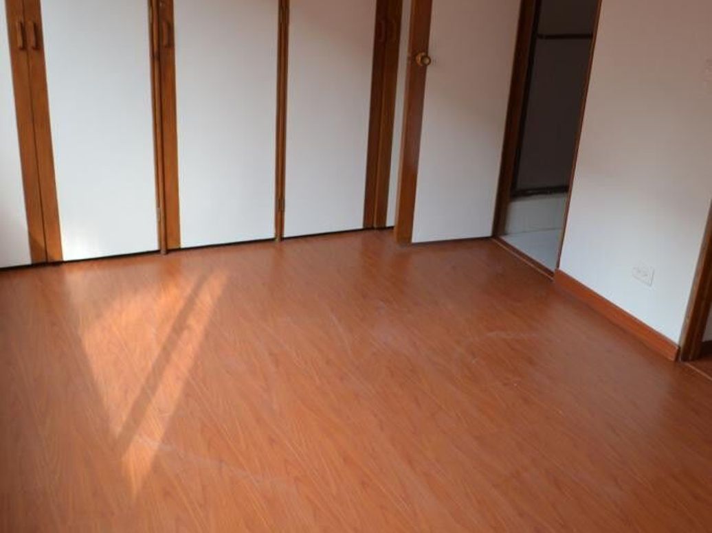Casa de 4 alcobas en venta en San Patricio, Bogotá, 187 m² · foto 4 de 20