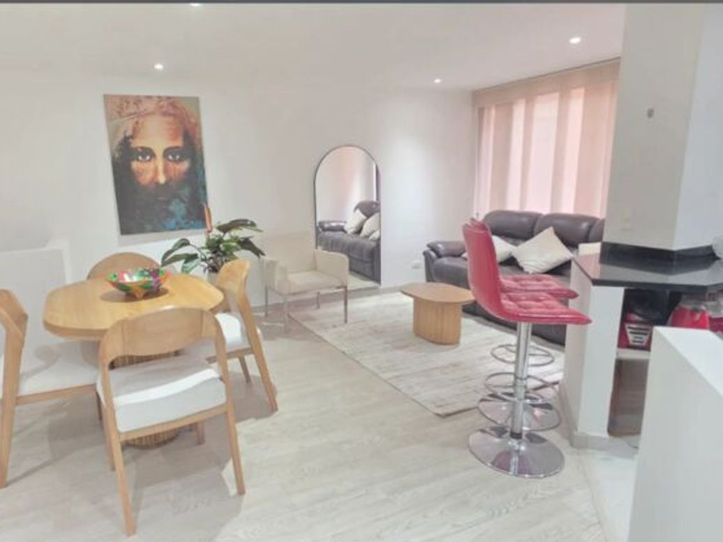 Apartamento de 1 alcoba en venta en Estoril, Bogotá, 66 m² · foto 2 de 14