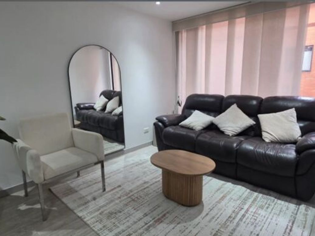 Apartamento de 1 alcoba en venta en Estoril, Bogotá, 66 m² · foto 3 de 14
