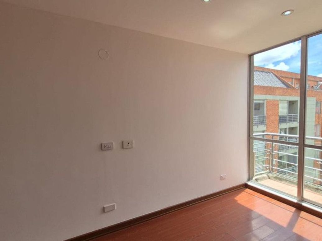 Apartamento de 4 alcobas en venta en La Esperanza, Bogotá, 136 m² · foto 7 de 17