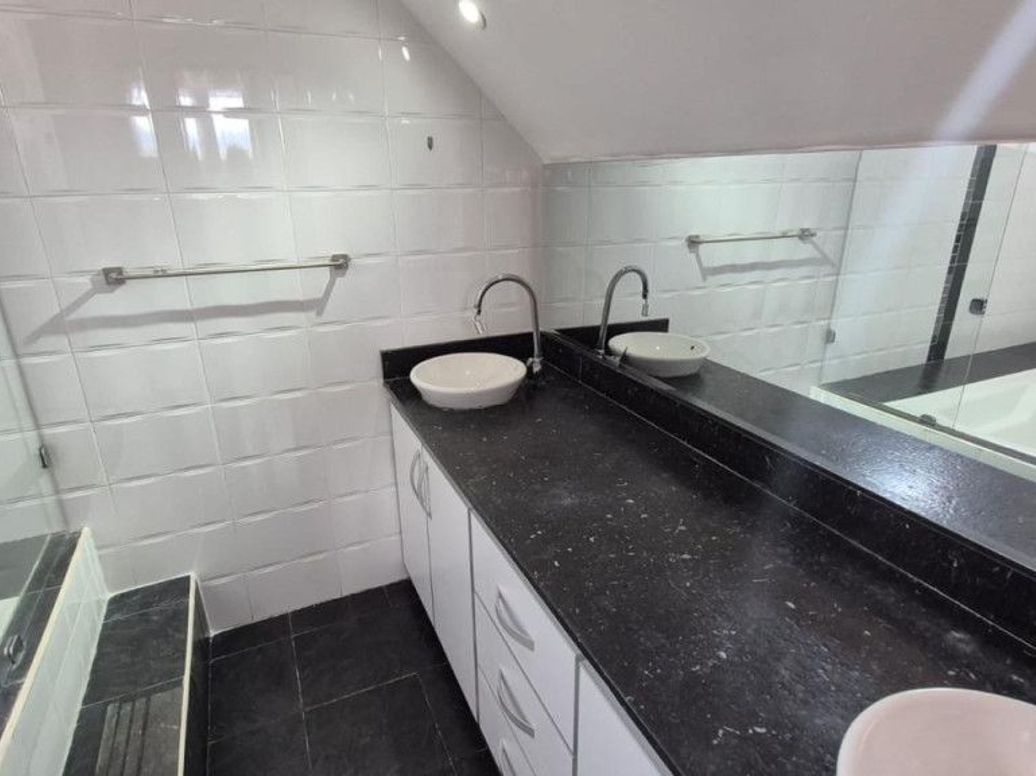 Apartamento de 4 alcobas en venta en La Esperanza, Bogotá, 136 m² · foto 12 de 17