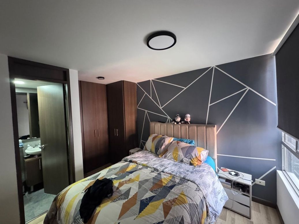 Apartamento de 3 alcobas en venta en Campo Alegre, Bogotá, 63 m² · foto 9 de 11