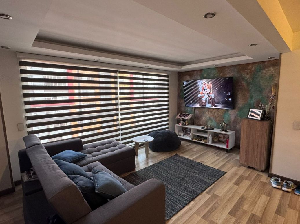 Apartamento de 3 alcobas en venta en Campo Alegre, Bogotá, 63 m² · foto 5 de 11