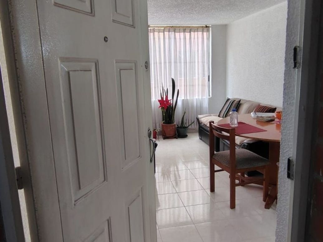 Apartamento de 3 alcobas en venta en Los Pantanos, Bogotá, 55 m² · foto 3 de 15