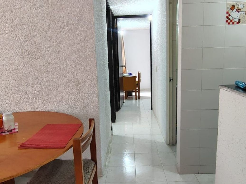 Apartamento de 3 alcobas en venta en Los Pantanos, Bogotá, 55 m² · foto 7 de 15