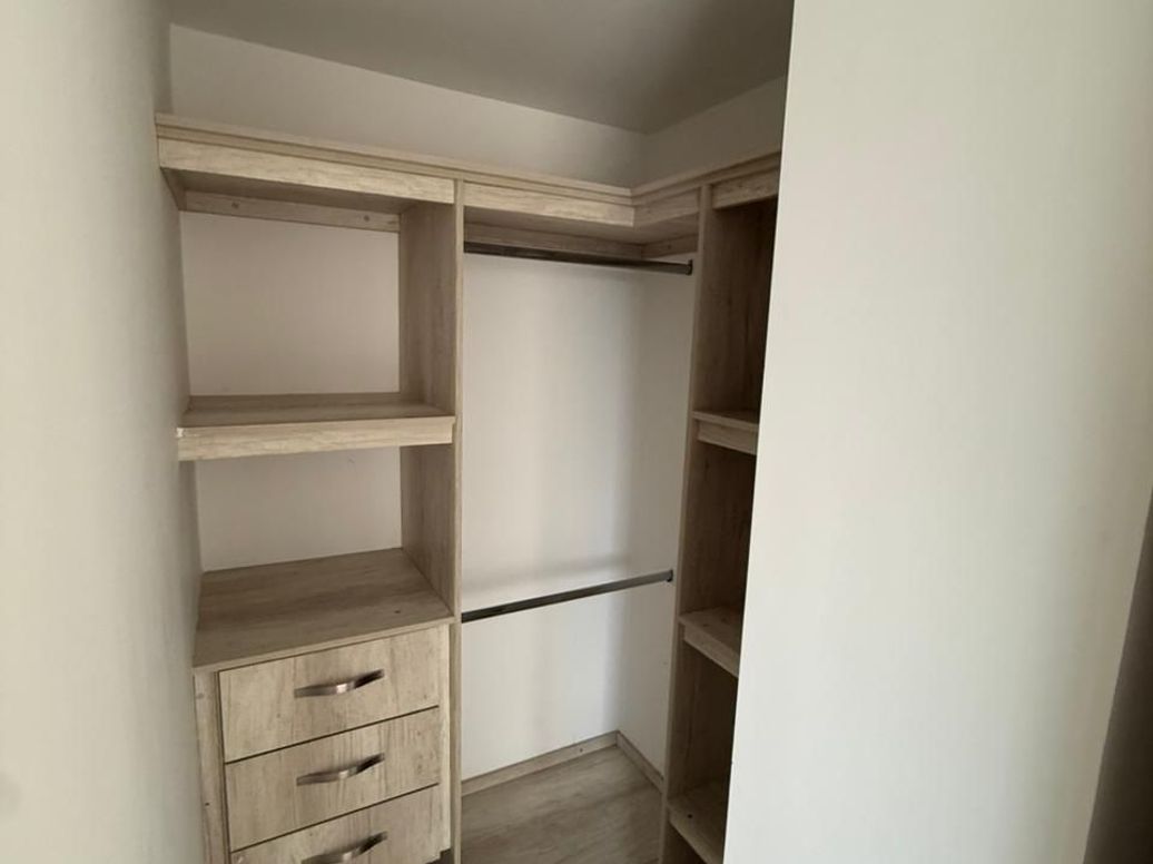 Apartamento de 2 alcobas en venta en Santa Teresa, Bogotá, 62 m² · foto 14 de 15