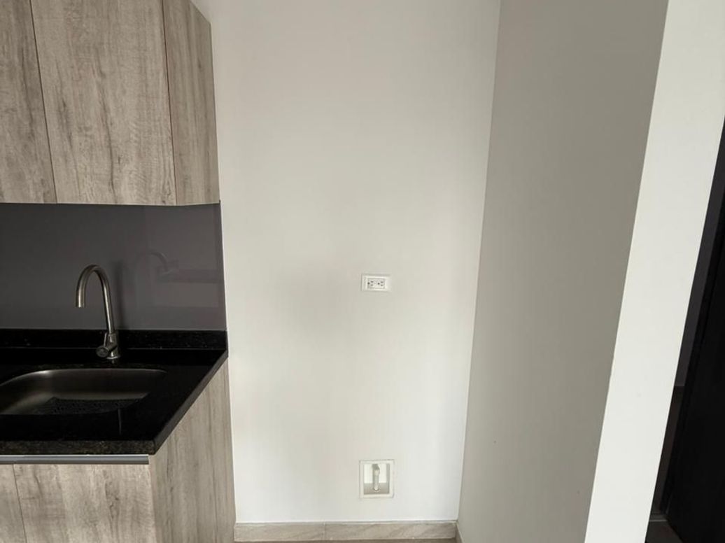Apartamento de 2 alcobas en venta en Santa Teresa, Bogotá, 62 m² · foto 5 de 15
