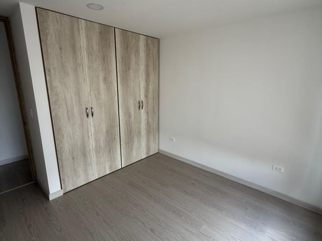 Apartamento de 2 alcobas en venta en Santa Teresa, Bogotá, 62 m² · foto 9 de 15