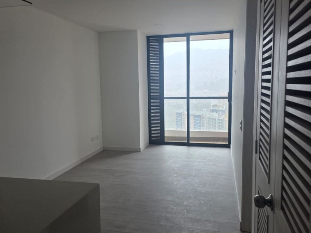 Apartamento en venta en San Jose De Usaquen, Bogotá · foto 7 de 17