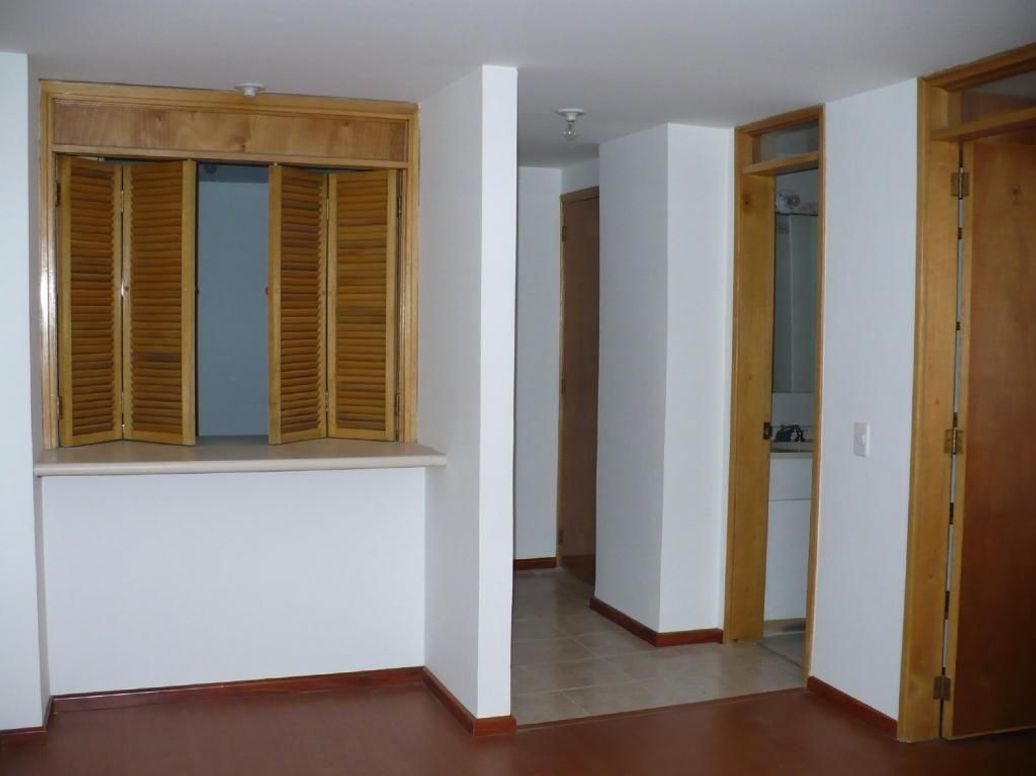 Apartamento de 1 alcoba en venta en Bosque Calderón, Bogotá, 35 m² · foto 5 de 9