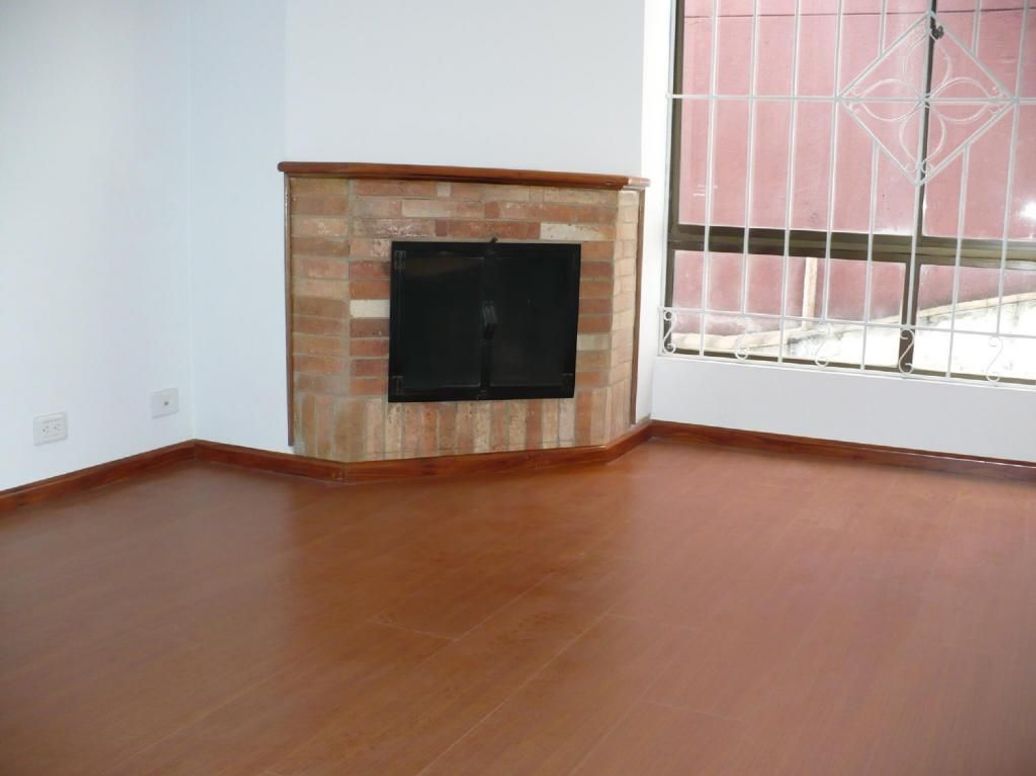 Apartamento de 1 alcoba en venta en Bosque Calderón, Bogotá, 35 m² · foto 3 de 9
