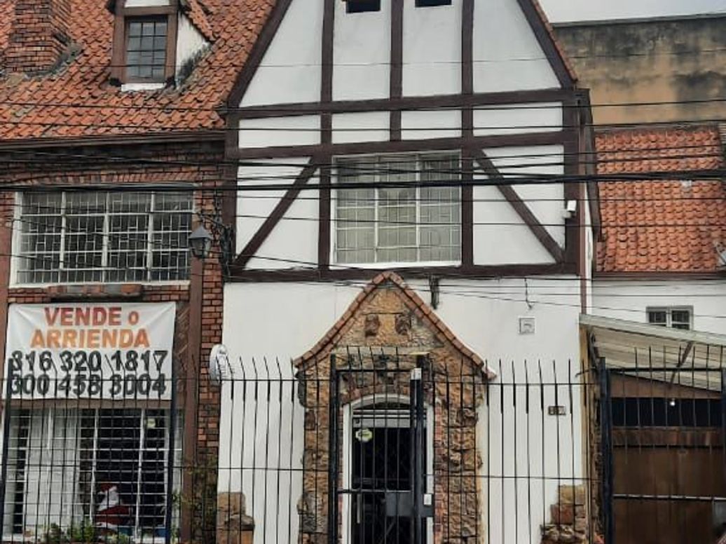 Casa de 6 alcobas en venta en Emaus, Bogotá, 572 m² · foto 8 de 20