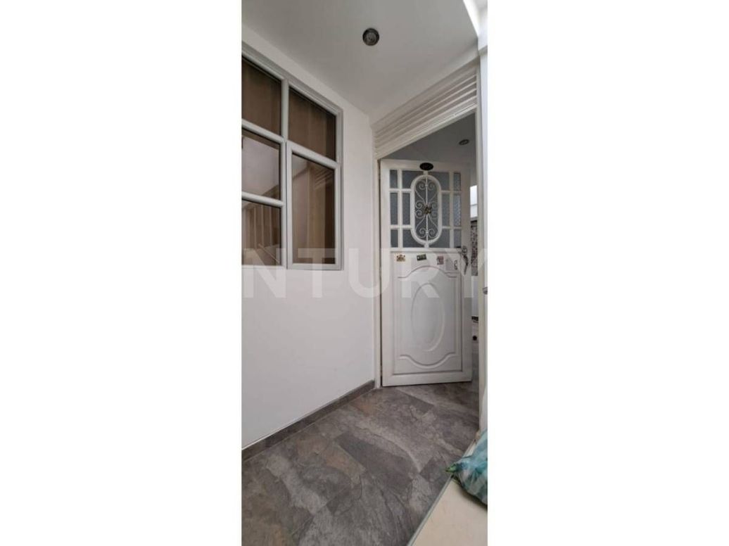 Casa de 9 alcobas en venta en San Andres Sector 2, Bogotá, 720 m² · foto 7 de 16