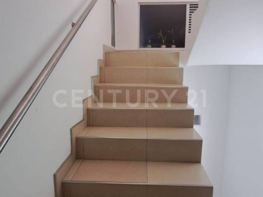Casa de 9 alcobas en venta en San Andres Sector 2, Bogotá, 720 m² · foto 10 de 16